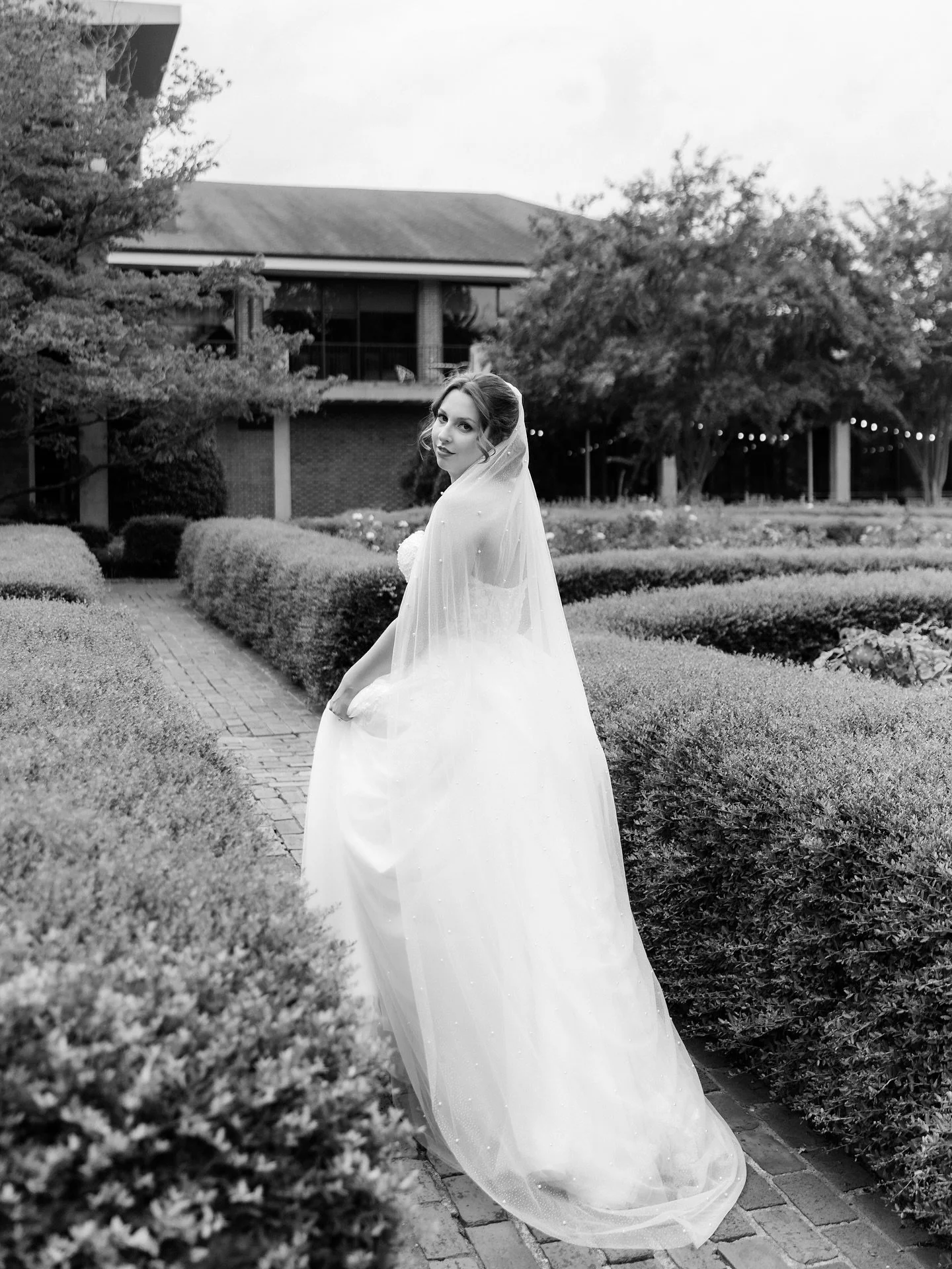 Carissa &amp; Caleb | Greenville, SC

A quiet moment in the @furmanuniversity Rose Garden.

&bull;&bull;&bull;
hair &amp; makeup: @cottonrougeandco
gown: @jillians_bridal_outlet
suit: @rushwilsonltd
cake: @publix
photo: @terrellmartinphotography
&bul