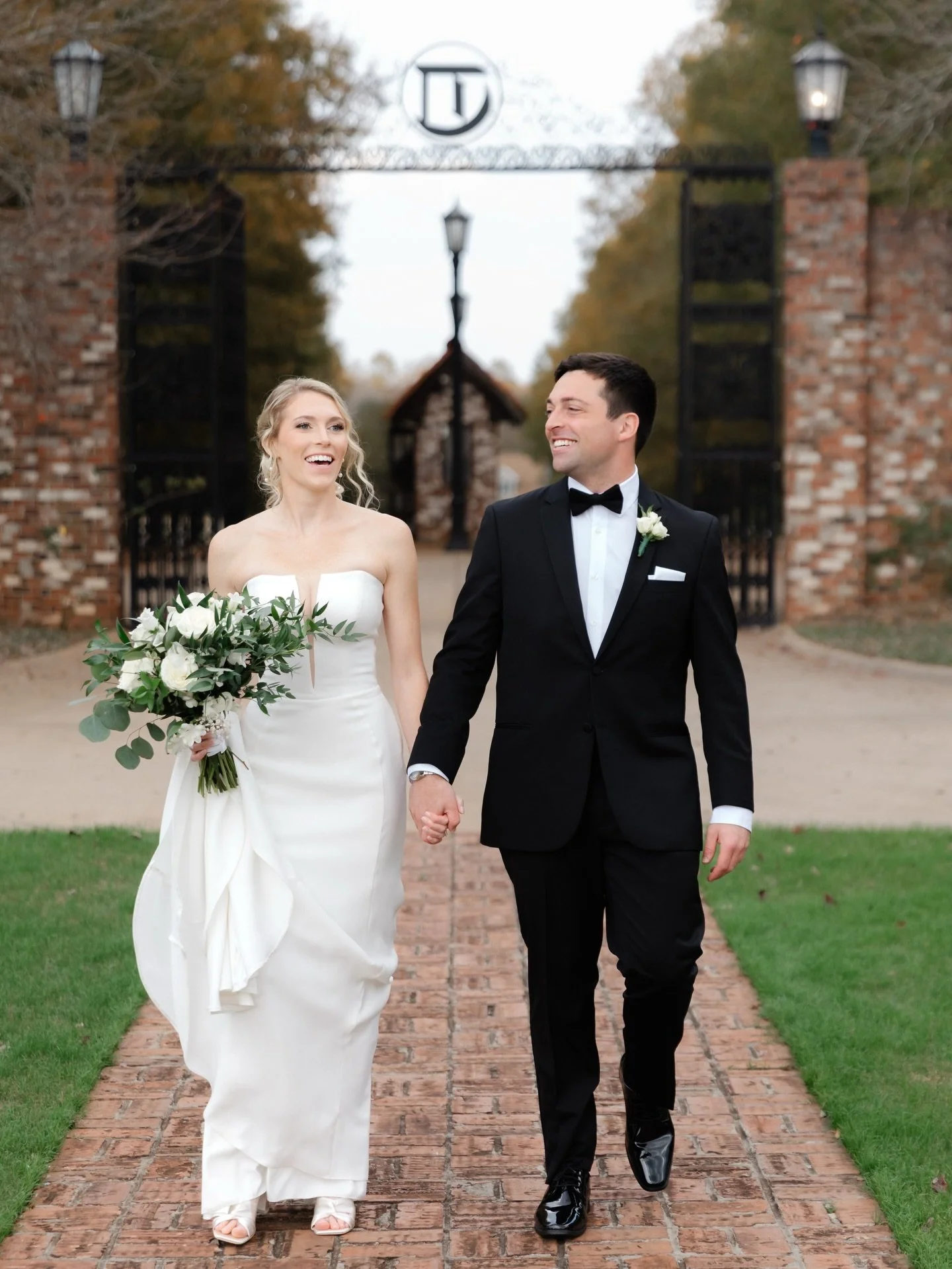 Leslie &amp; Alec | Taylors, SC

Just a small peek from their day at Edinburgh West.

Huge thanks to my buddy @tedweddingfilms for the help&hellip;always appreciate you.
&bull;
venue, coordination, catering, &amp; florals:&nbsp;@edinburghwest⁠
hair &