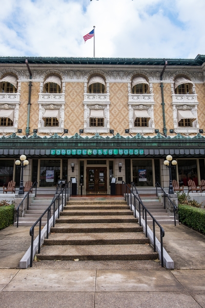 Entrance to the historic Fordyce Bathhouse and the present home of the Hot Springs National Park Visitor Center. 