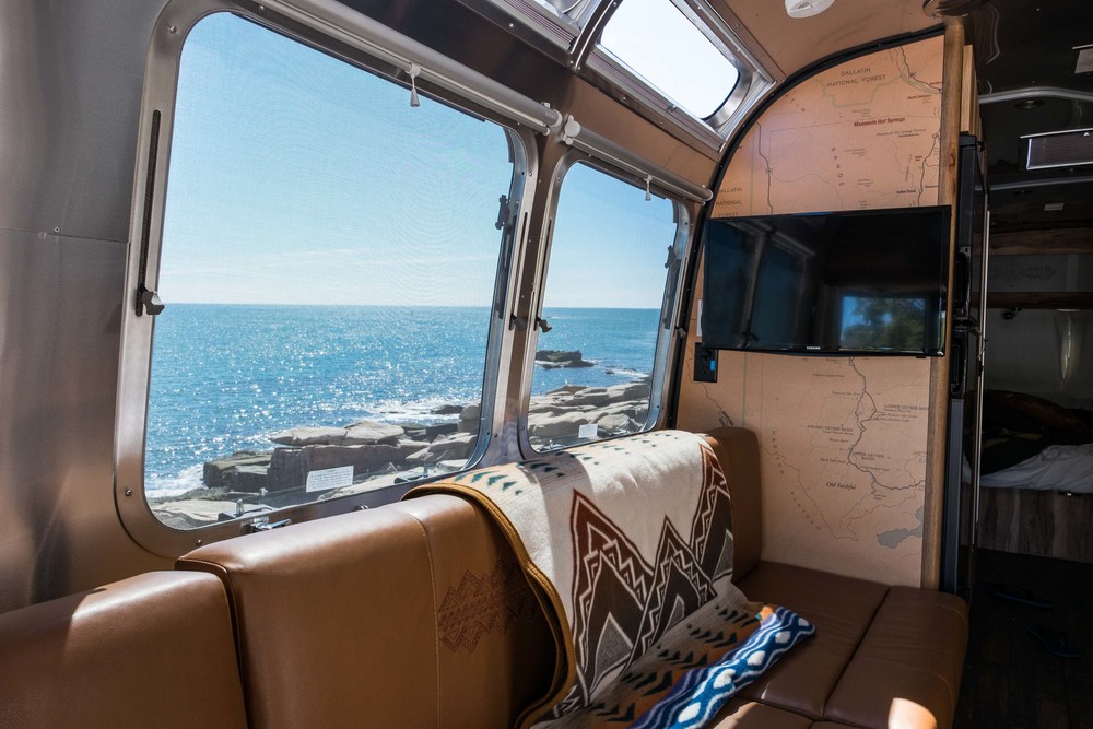  The Pendleton Airstream does what an Airstream does best -- brings the outside in.&nbsp; 
