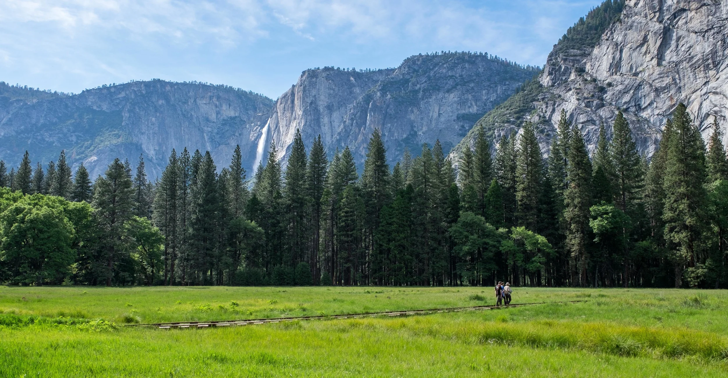Valley View — pretty much the perfect place to spend an afternoon. 