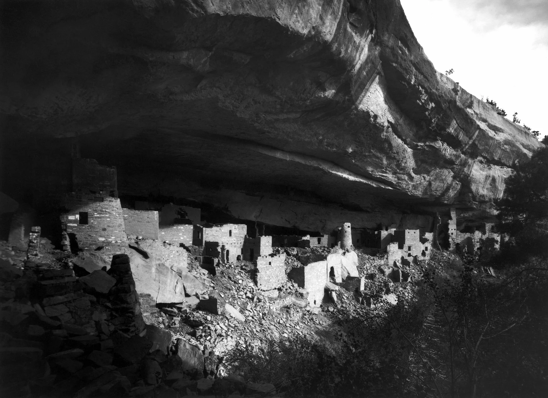 Cliff Palace in 1891, photo by Gustaf Nordenskiöld.