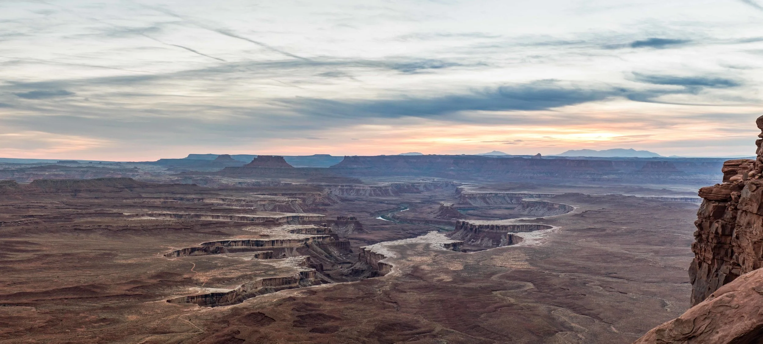 From the Grand View Point, you can see the depth and breadth of the canyon ecosystem. 