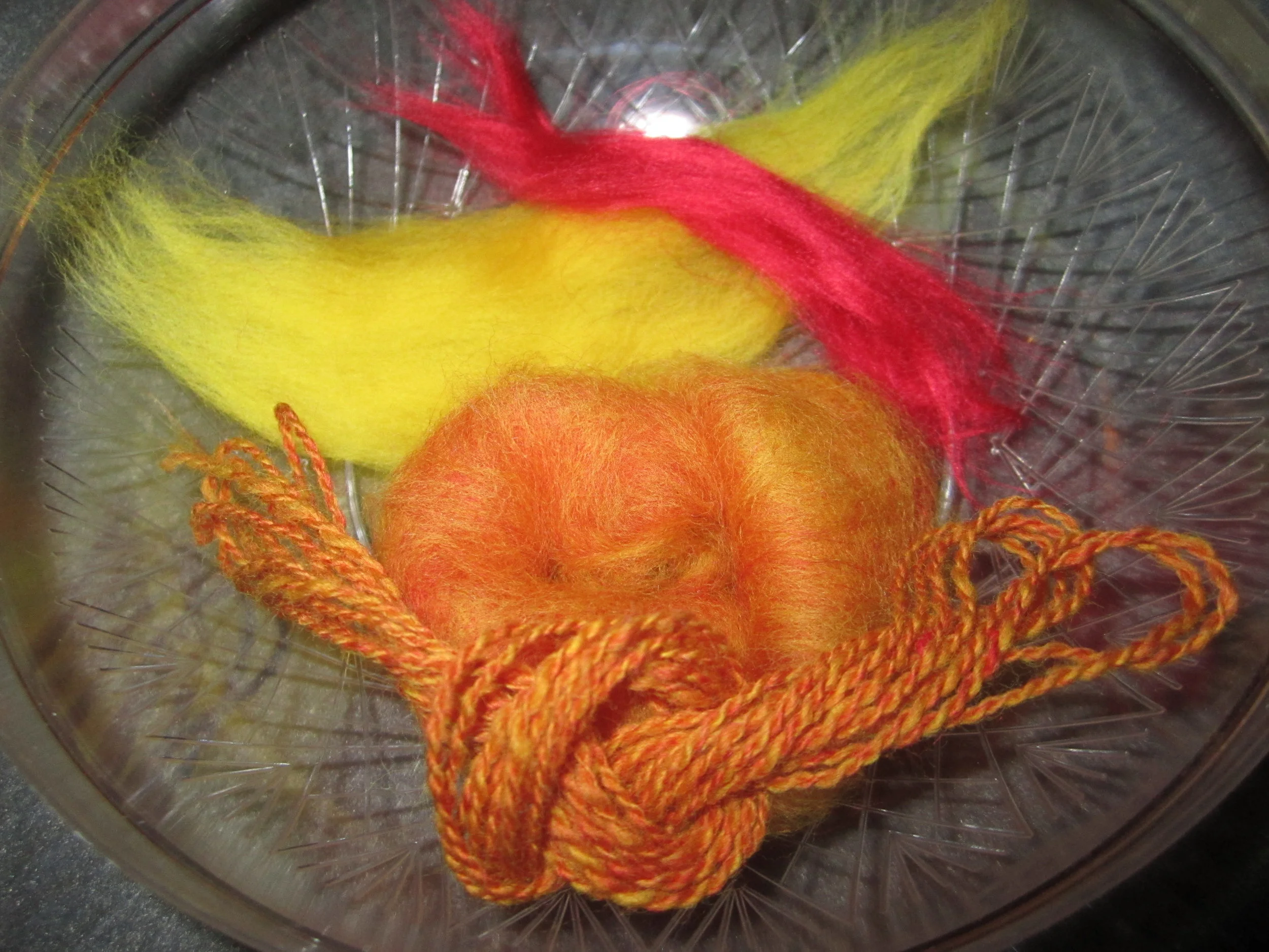 WEBS Tour d' Fleece - Color Blending on Handcards