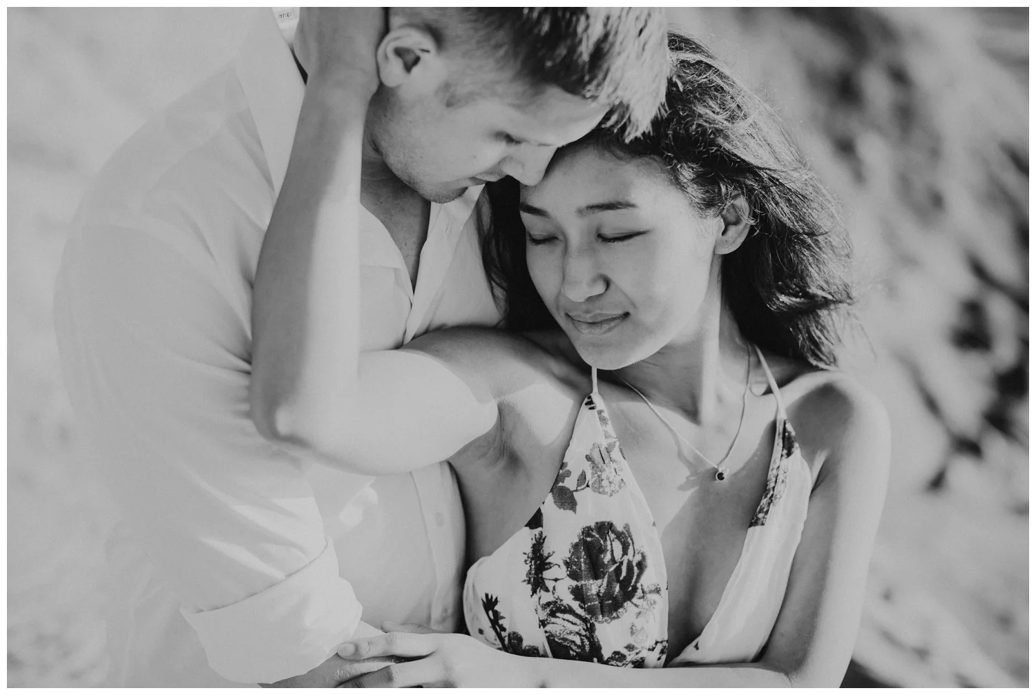 cape_kiwanda_beach_engagement_shoot_0060.jpg