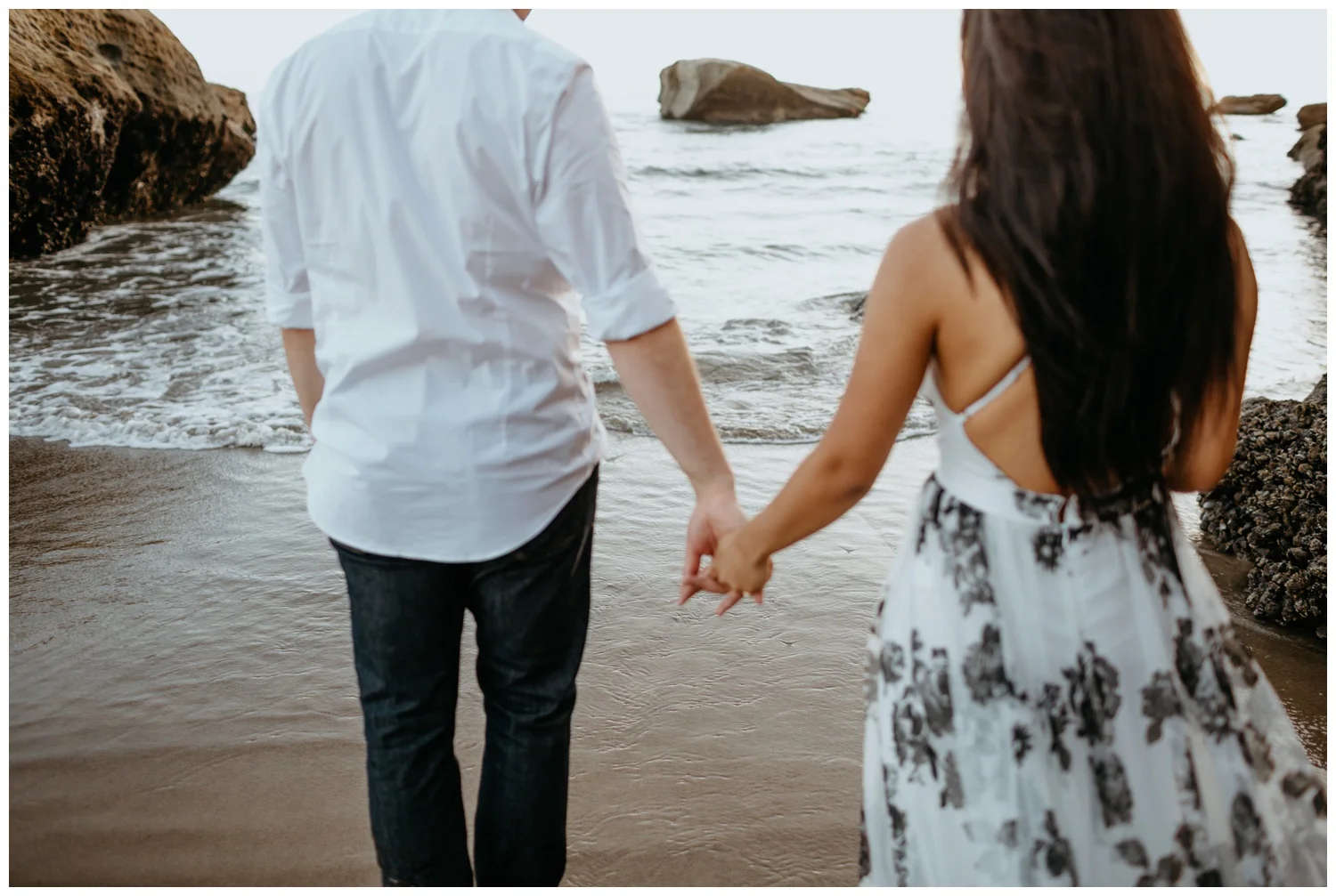 cape_kiwanda_beach_engagement_shoot_0068.jpg