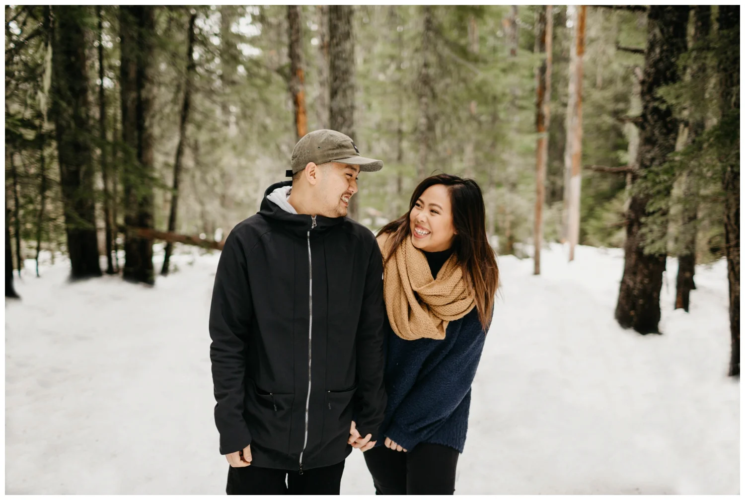 trillium_lake_engagement_shoot_0003.jpg