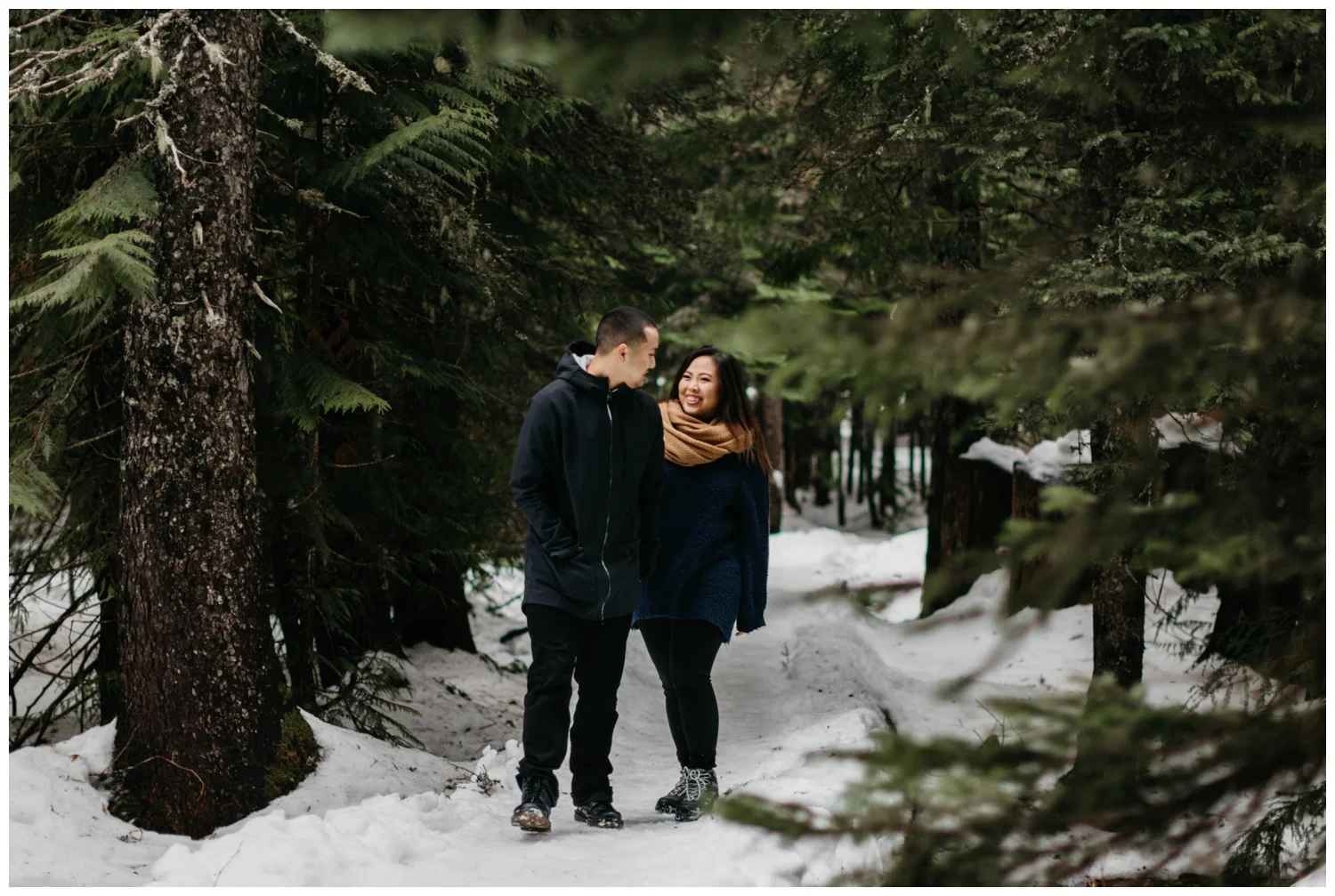 trillium_lake_engagement_shoot_0029.jpg