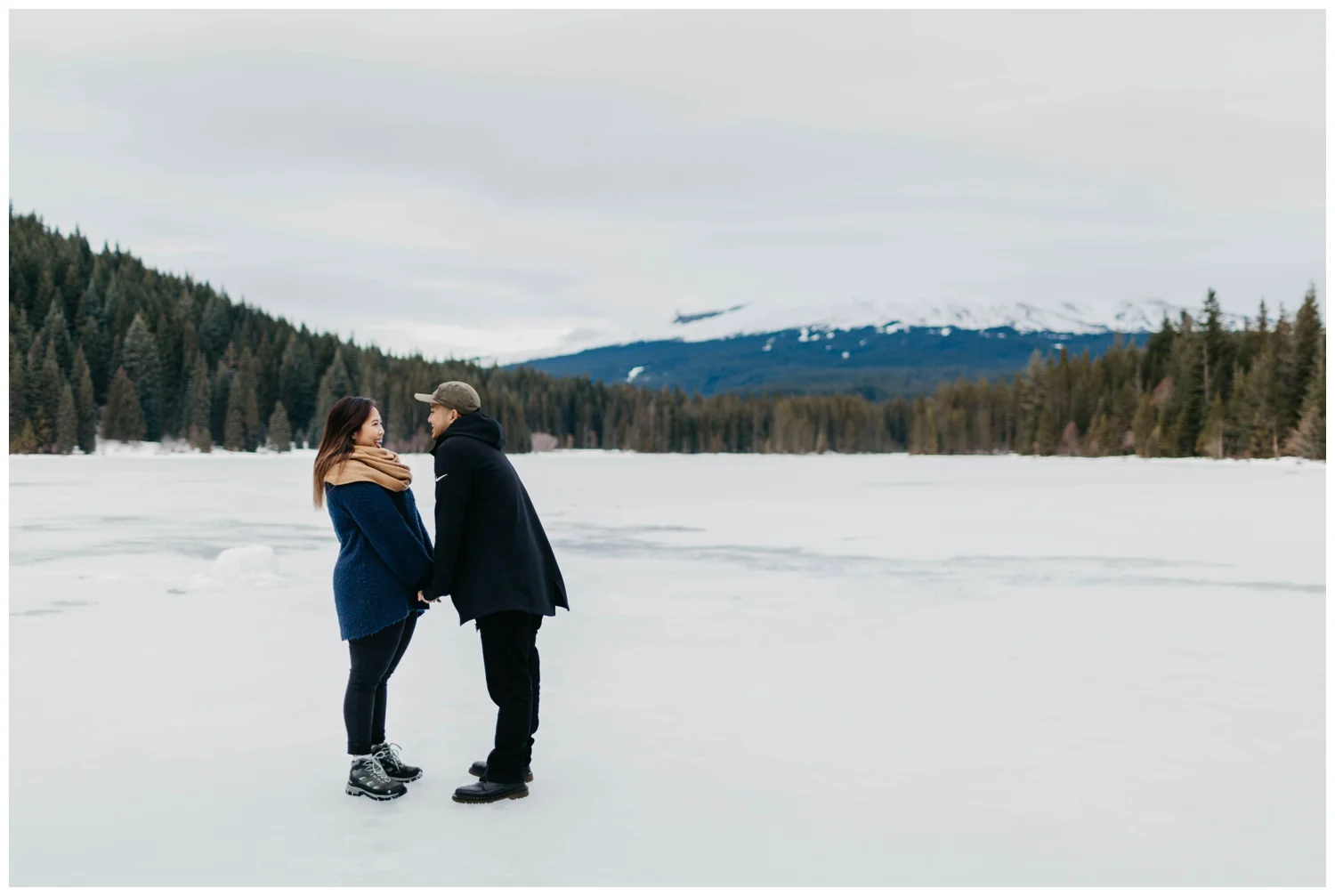 trillium_lake_engagement_shoot_0034.jpg