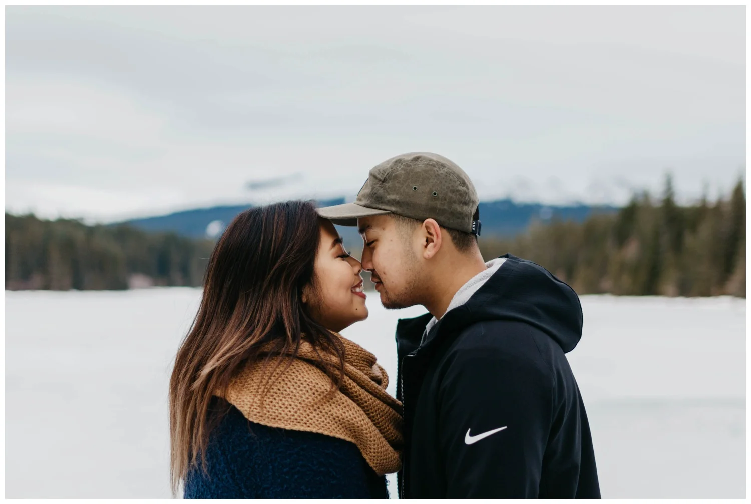 trillium_lake_engagement_shoot_0036.jpg