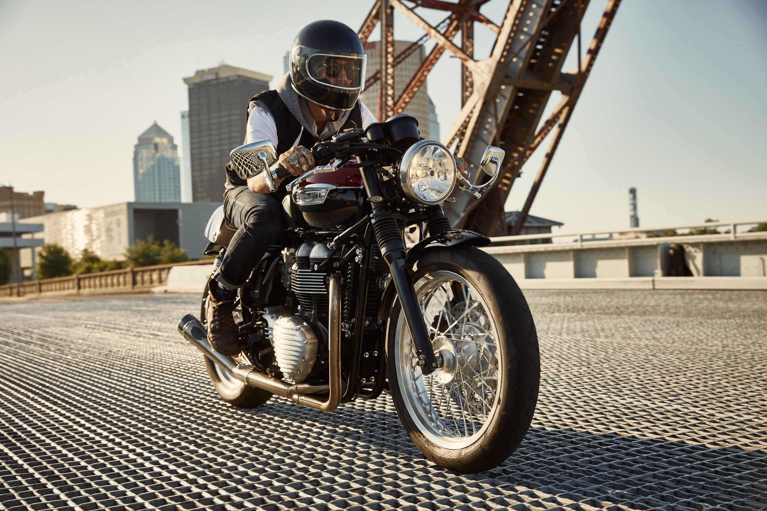 JPM_Thruxton_Riding_0011-X5.jpg