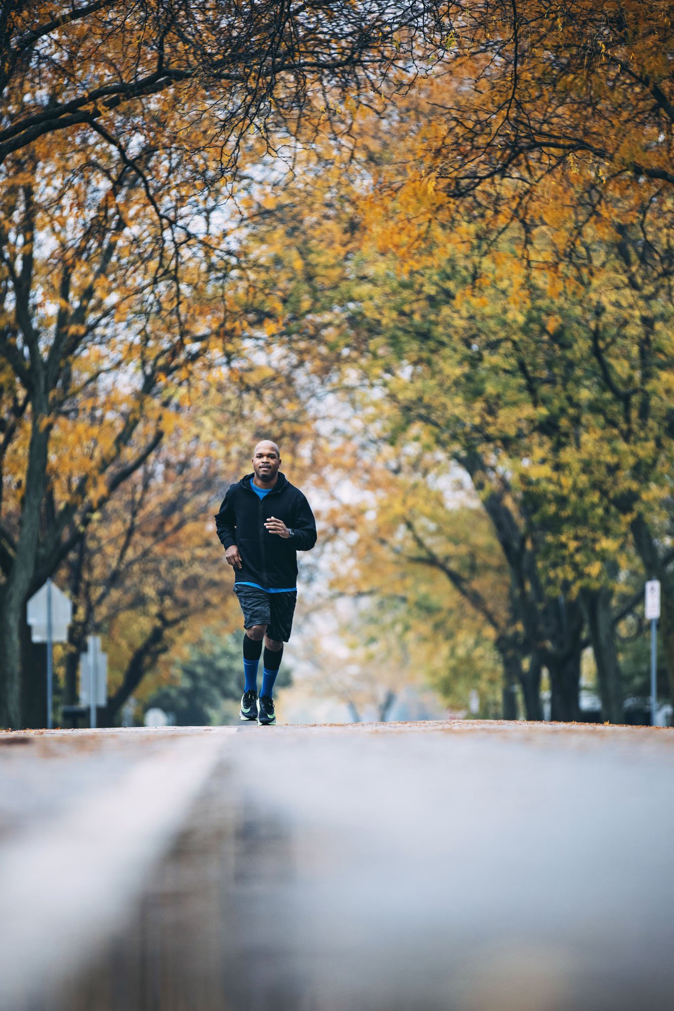 2020_10_22_AllstateL father running in authumn fall Clayton Hauck 1432.jpg