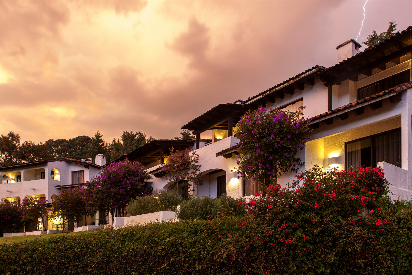 HOTEL AVÁNDARO