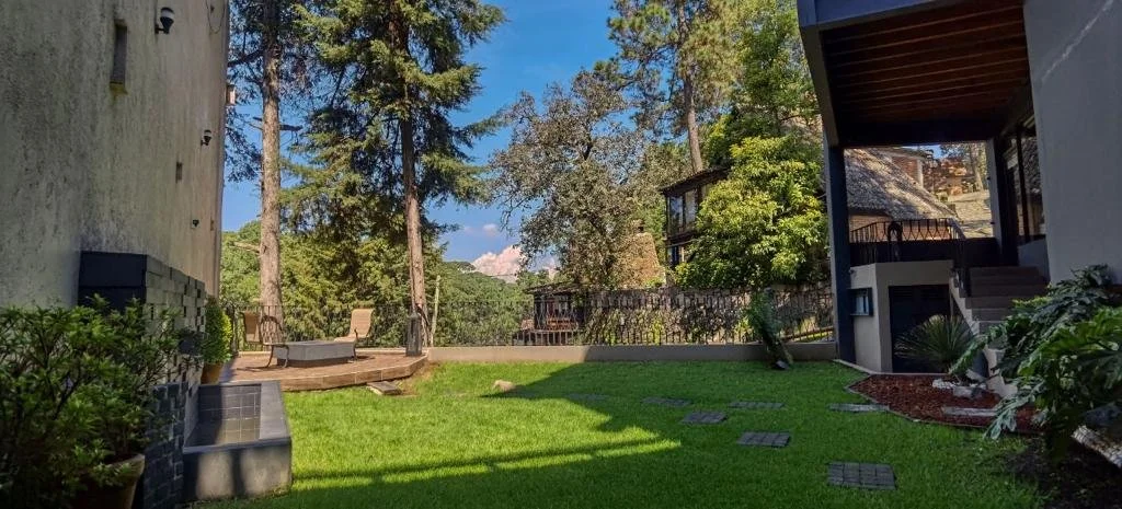 WhatsApp Image 2023-01-28 at 10.54.54 PM (2).jpeg