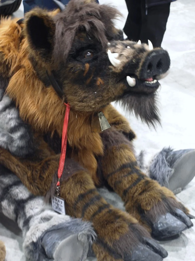 Quad_Suit_Targ_Takes_a_Rest_by_Beetlecat.jpg
