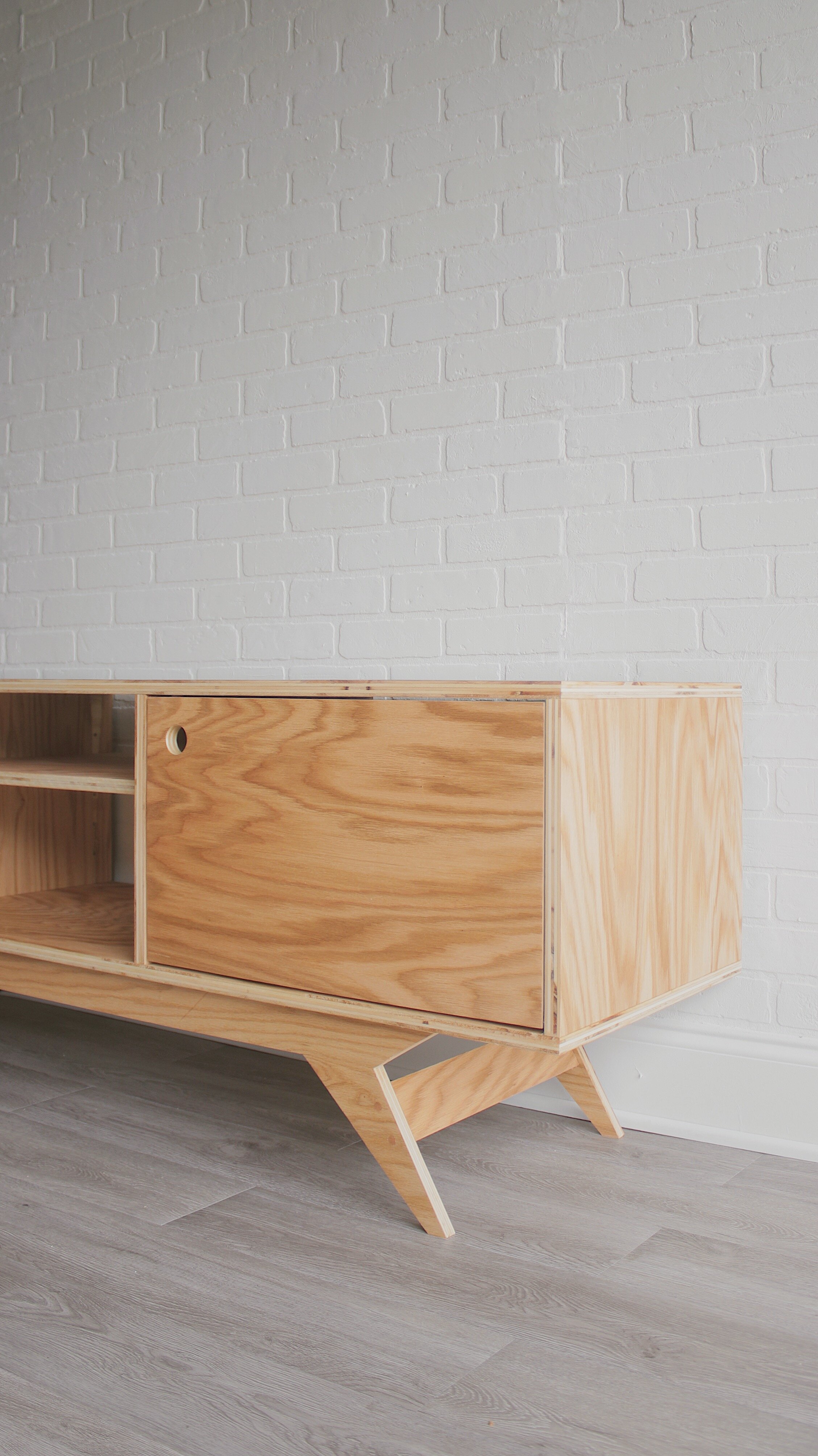 Mid Century Modern Console by Mike Montgomery for Modern Builds