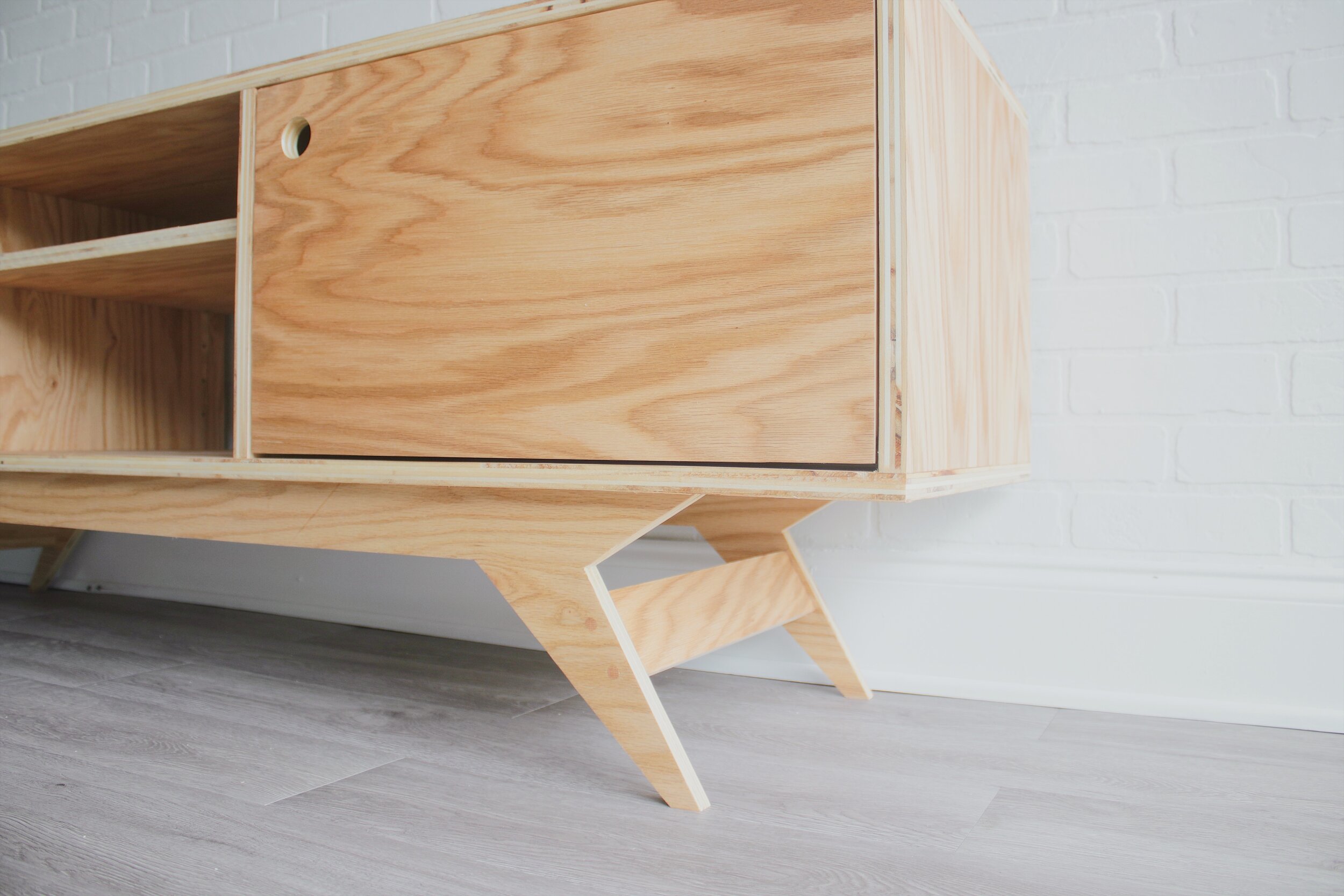 Mid Century Modern Console by Mike Montgomery for Modern Builds