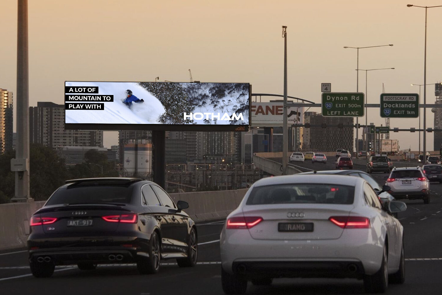  Hotham oOh! Outdoor Advertising, North Melbourne CityLink digital billboard. MDW Graphic Designers Albury Wodonga 