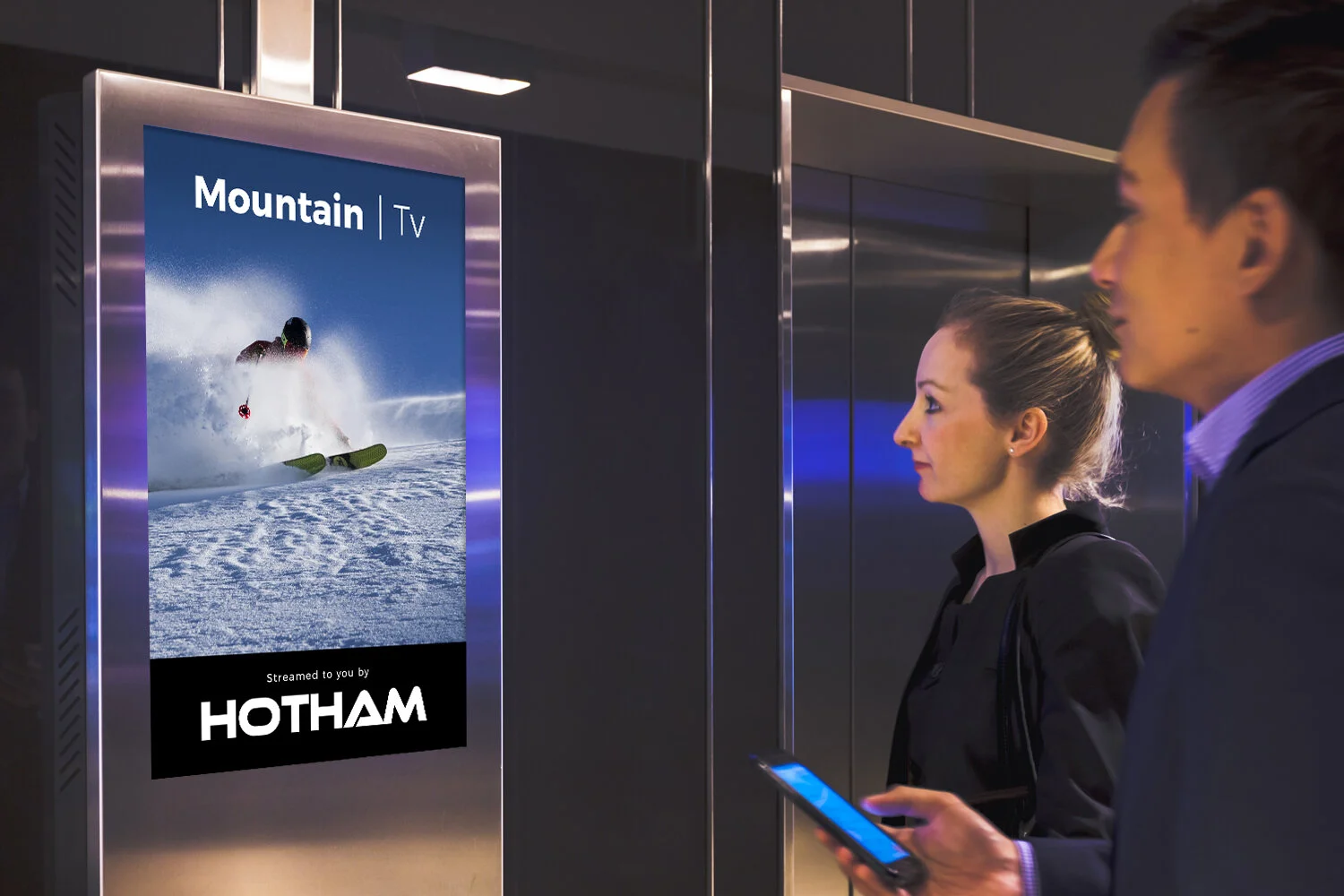  Hotham oOh! Outdoor Advertising, Mountain TV. MDW Graphic Designers Albury Wodonga 