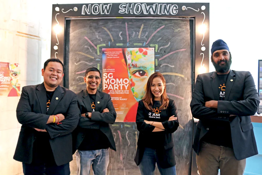 Air-Amber-SG-Momo-Party-Team