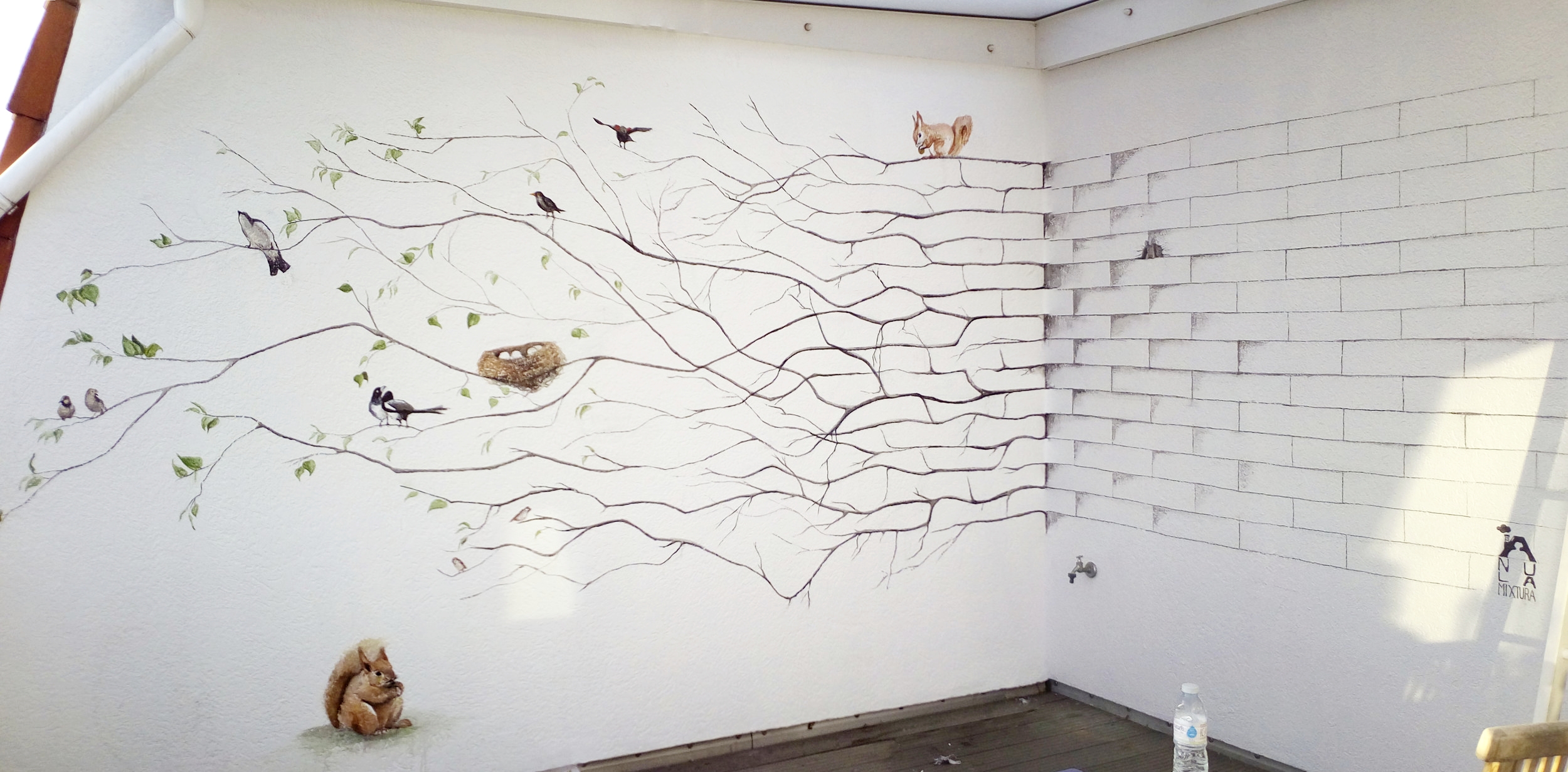 COMMISSION A MURAL