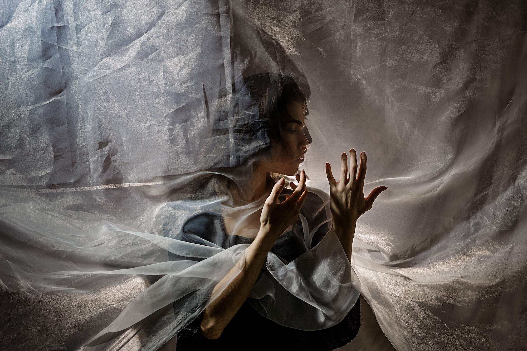 Ghosting---A5S68-9255-as-Smart-Object-1 copy.jpg