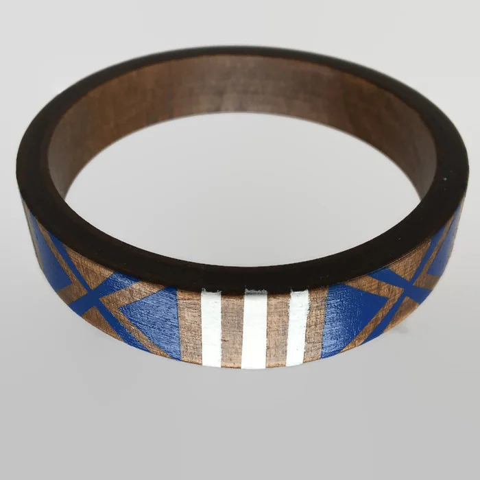 Mini_Shield_BlackWhiteBlue_3.jpg