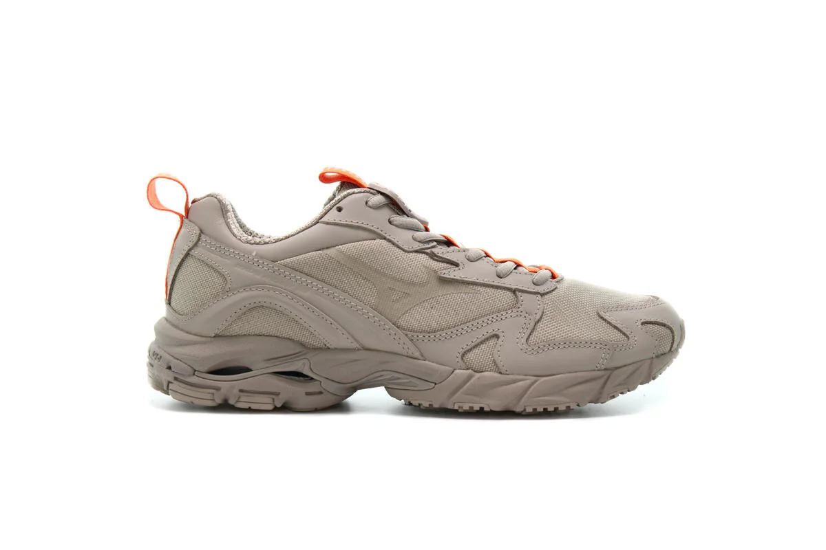 mizuno wave rider beams
