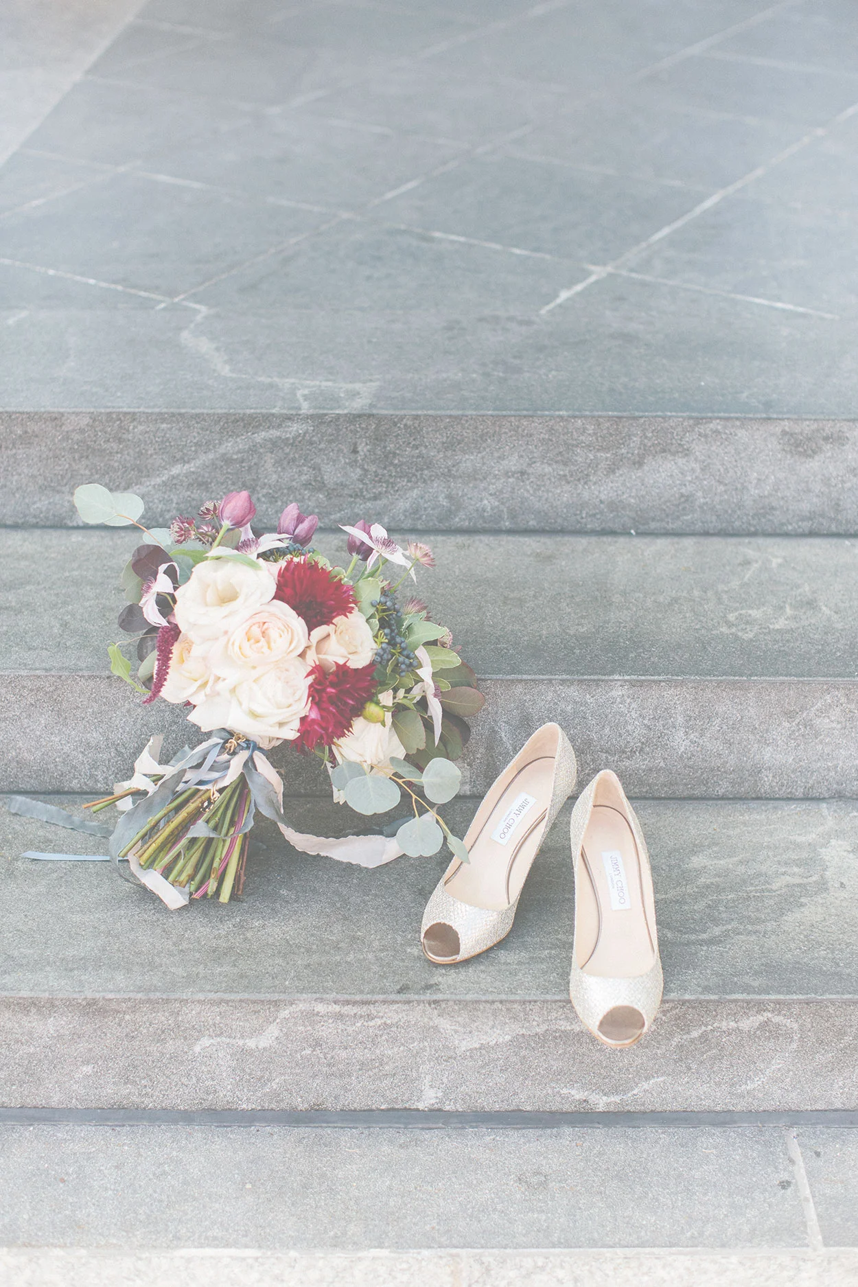 DANIELLE + BRIAN BOSTON, MASSACHUSETTS MORE BELOW / THE VISION / CONTEMPORARY WHIMSY ARTFUL GARDEN SEASONALLY VIBRANT PHOTOGRAPHY BY / ERIN MCGINN PHOTOGRAPHY THANK YOU TO / PETAL FLORAL DESIGN ANNE ROBIN CALLIGRAPHY NUAGE DESIGNS RENTALS UNLIMITED INSTITUTE OF CONTEMPORARY ART COMING SOON / TO MARTHA STEWART WEDDINGS