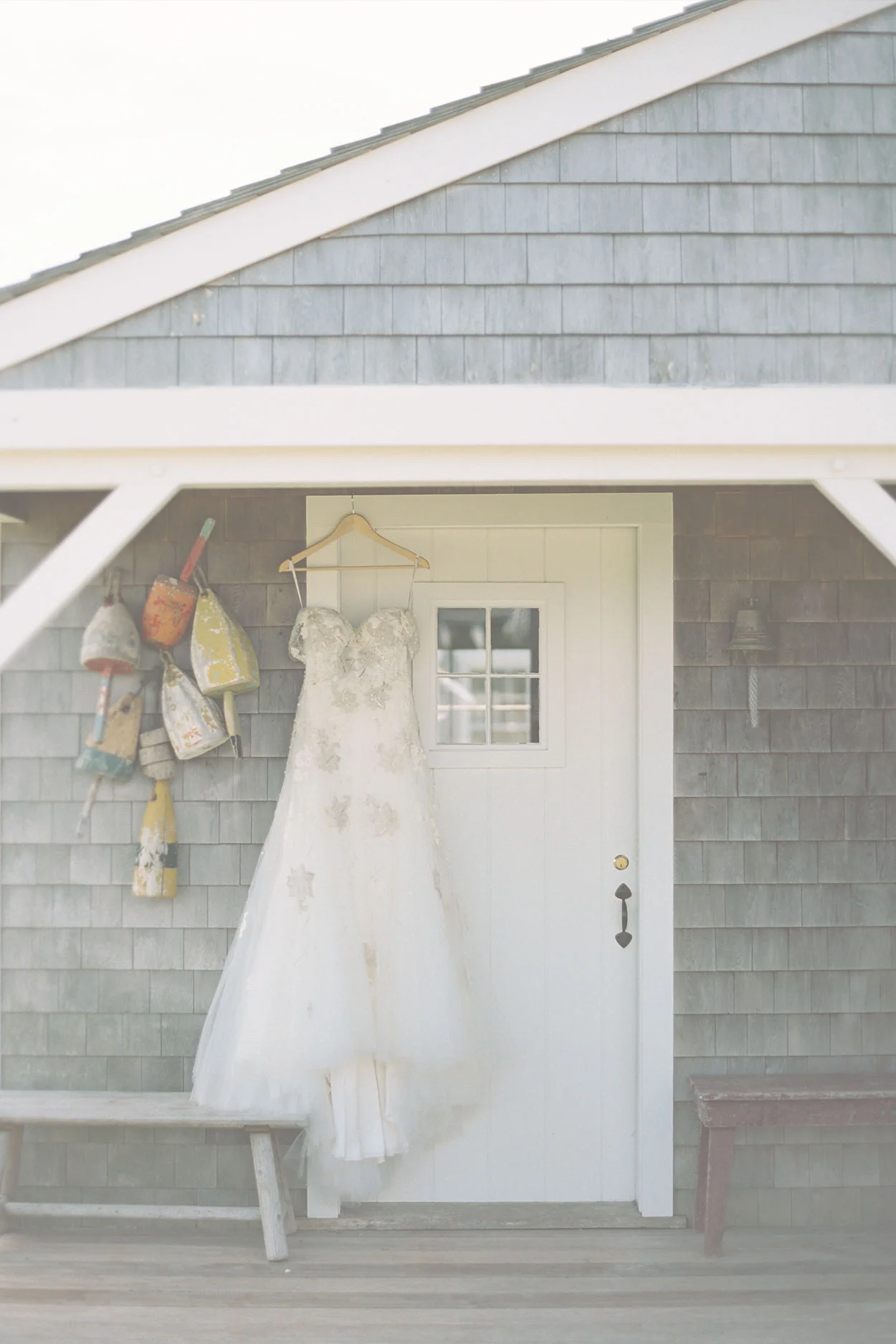 LINDSEY + JOSH WESTPORT, MASSACHUSETTS MORE BELOW / THE VISION / COASTAL WHIMSY ETHEREAL CHIC BOHO ROMANCE PHOTOGRAPHY BY / BRUMLEY & WELLS THANK YOU TO / PETAL FLORAL DESIGN 42° NORTH A FABULOUS FETE PATINA RENTALS PETERSON PARTY CENTER TRUE NORTH EVENT RENTALS TIMOTHY HOPKINS CATERING 12TH TABLE AS SEEN ON / STYLE ME PRETTY PARTS 1 AND 2
