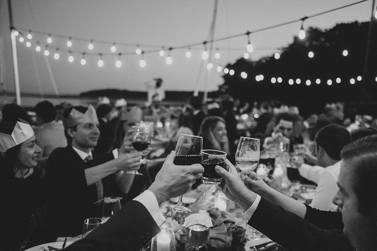 CAPE COD AL FRESCO BEACH WEDDING by Boston based designer mStarr design