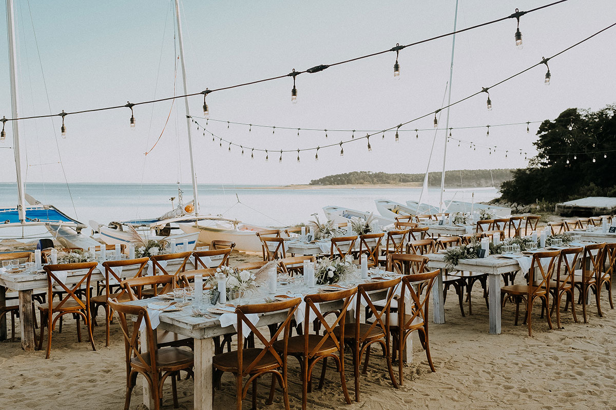 CAPE COD AL FRESCO BEACH WEDDING by Boston based designer mStarr design