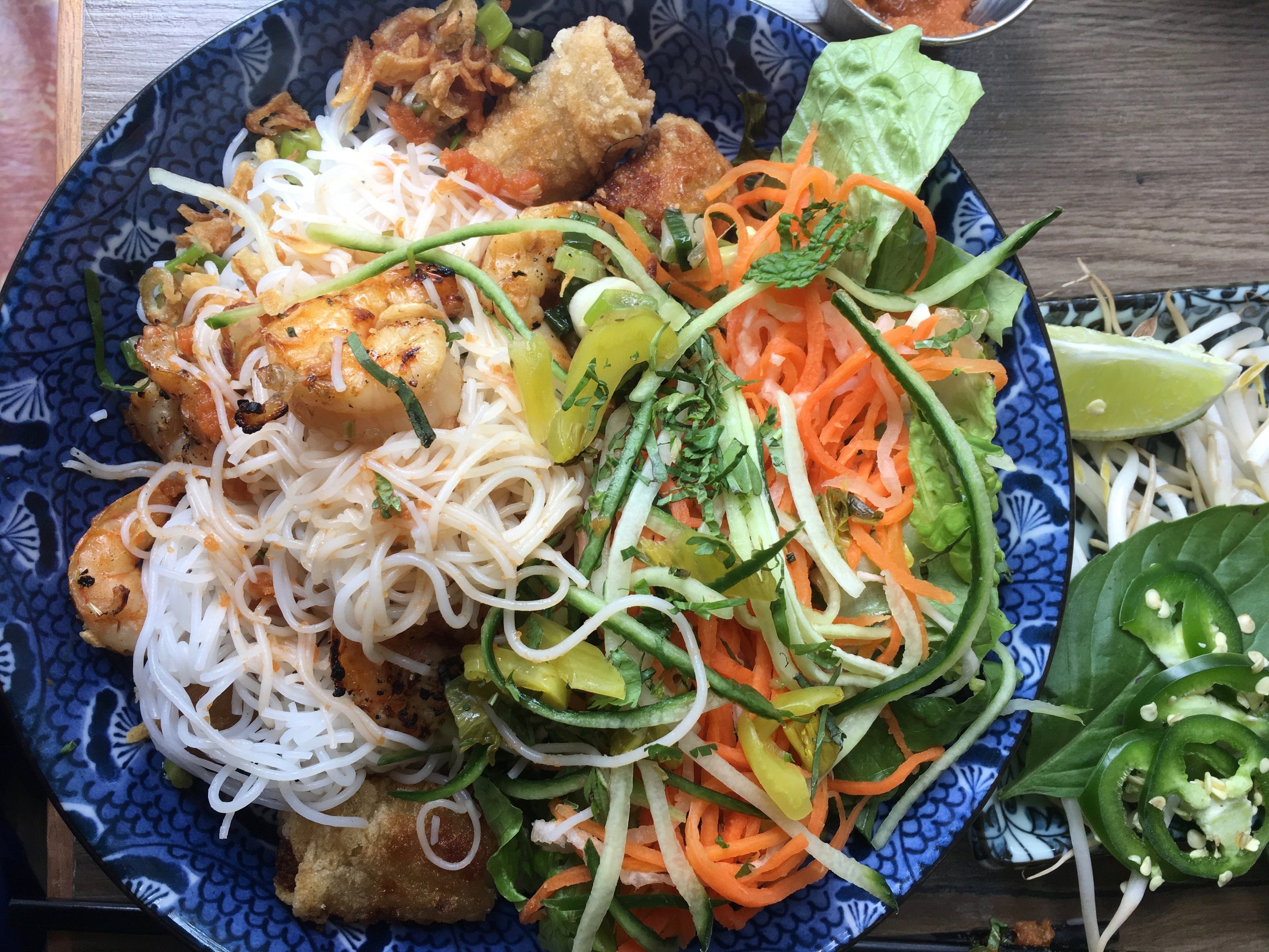 Spring roll/grilled shrimp vermicelli