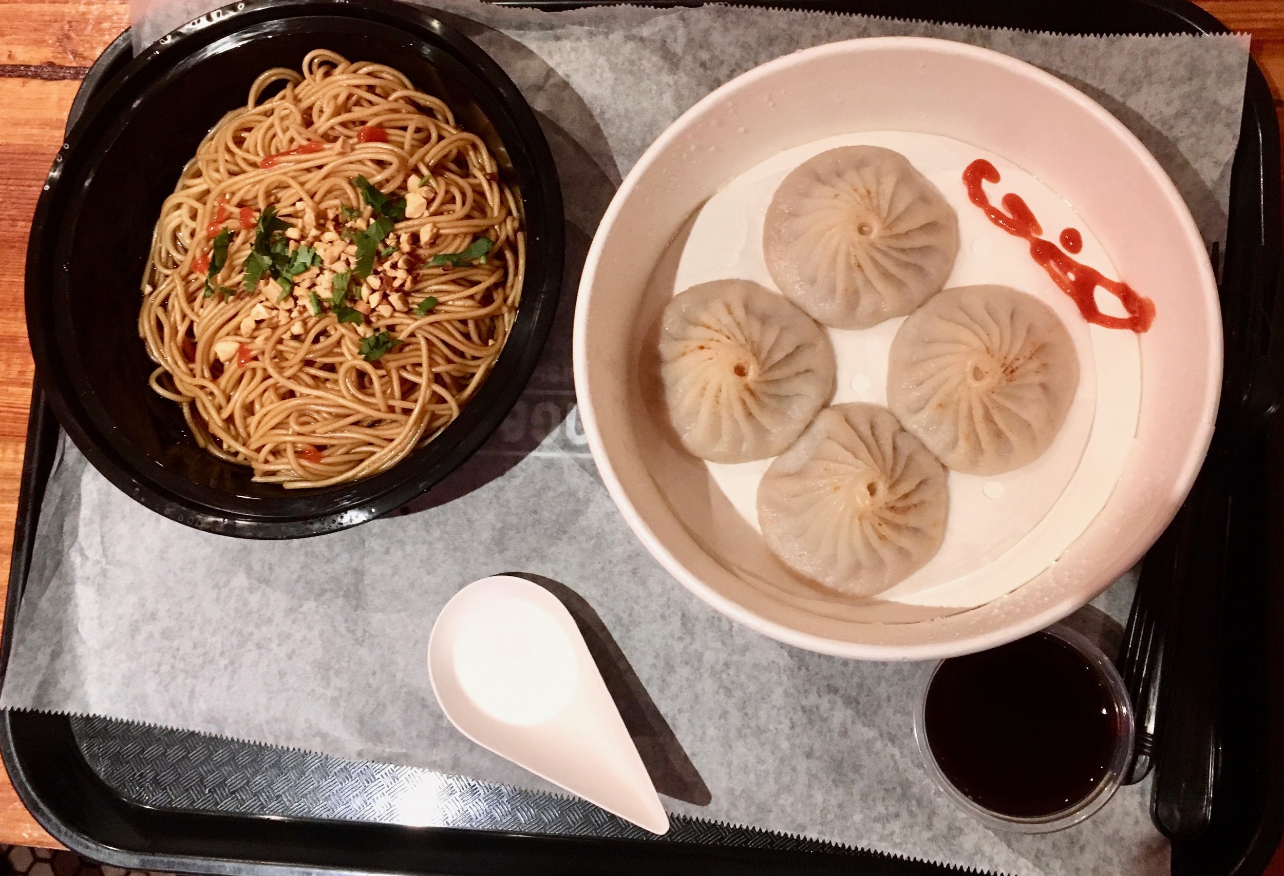 Dry noodles and pork soup dumplings