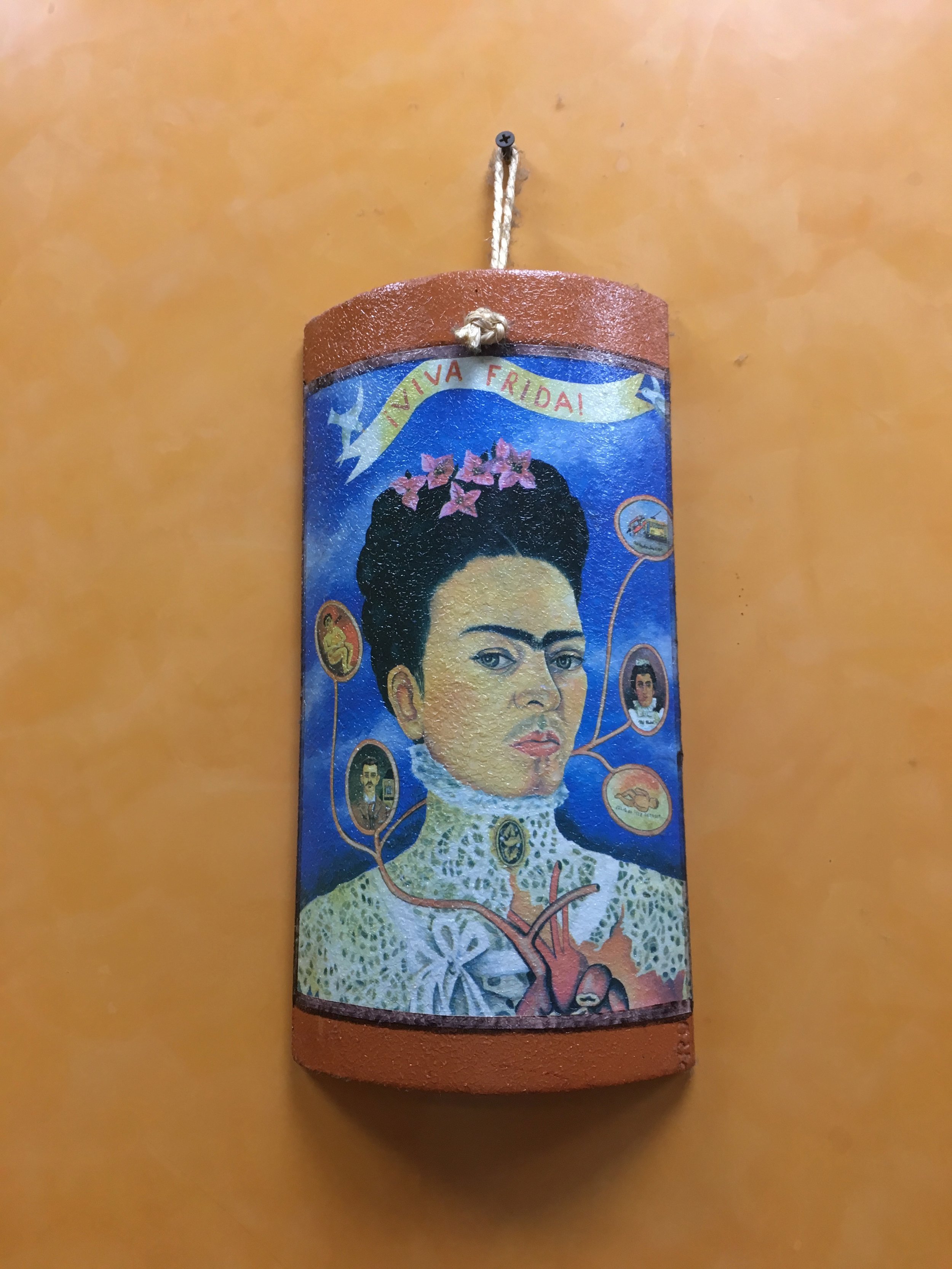 Obligatory shrine to St. Kahlo