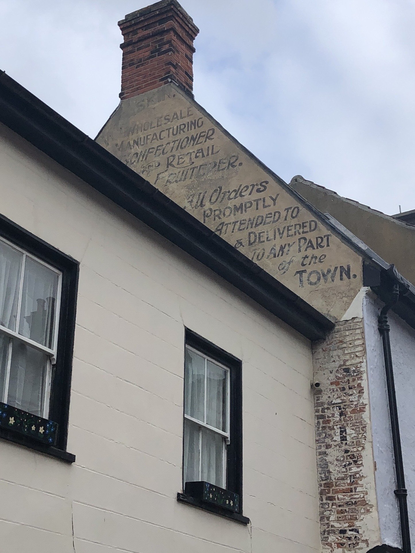 Words on a circa 1401 building