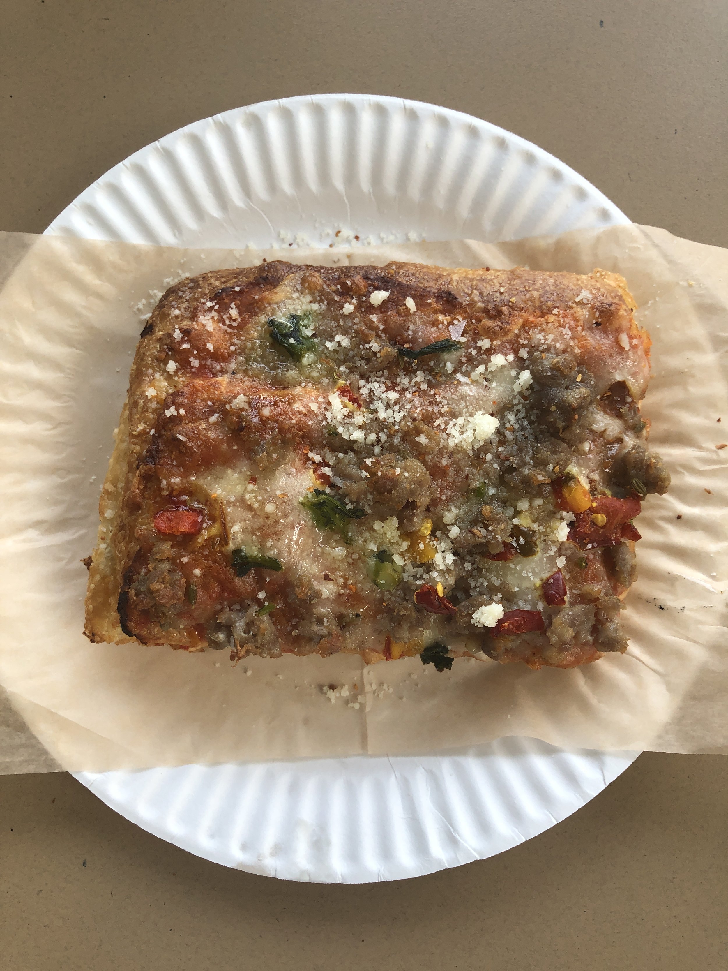 Arthur Avenue square slice ($5.00)