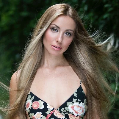 Annelise Cherie