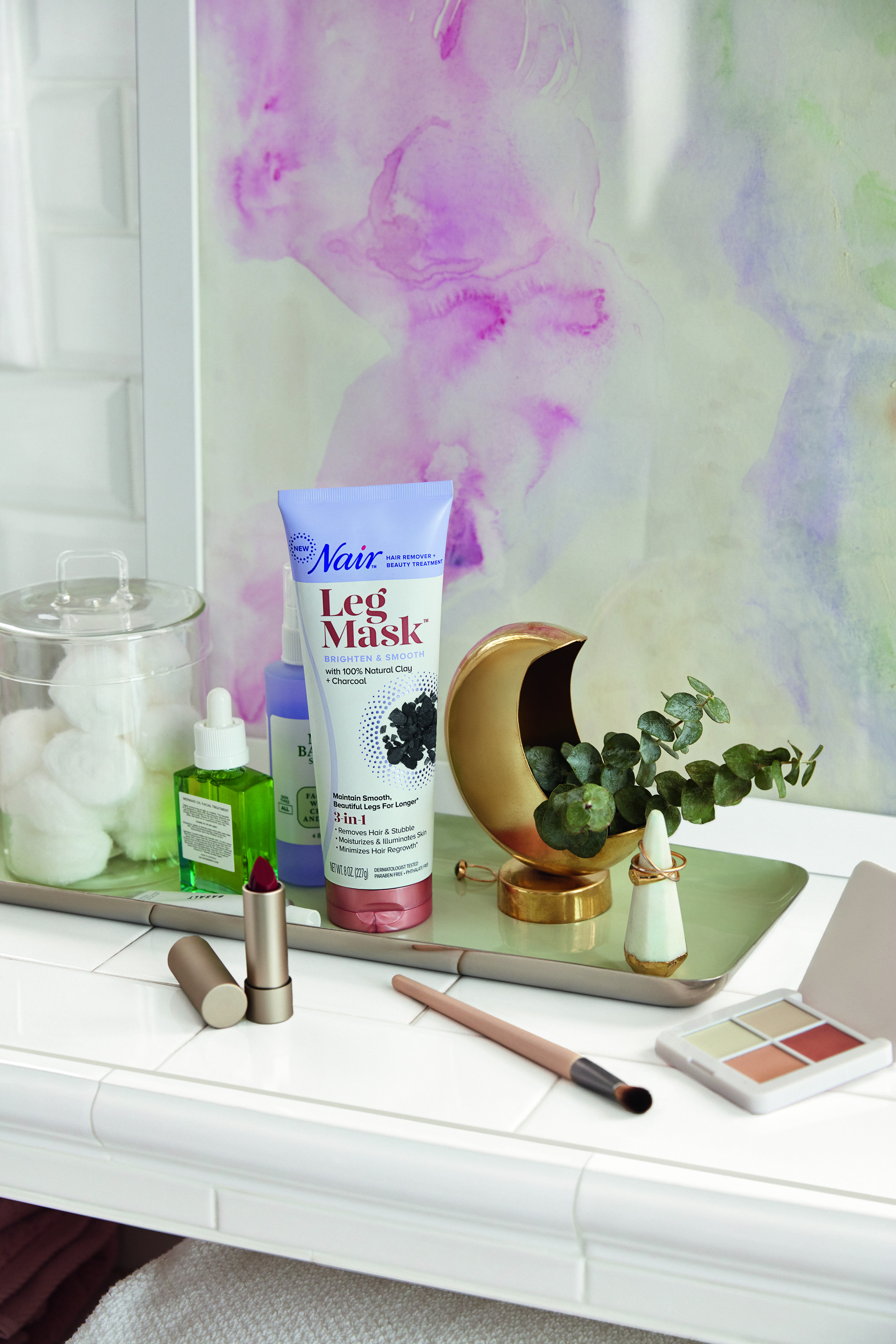 04_Nair_Product_Shelves_036 copy.jpg