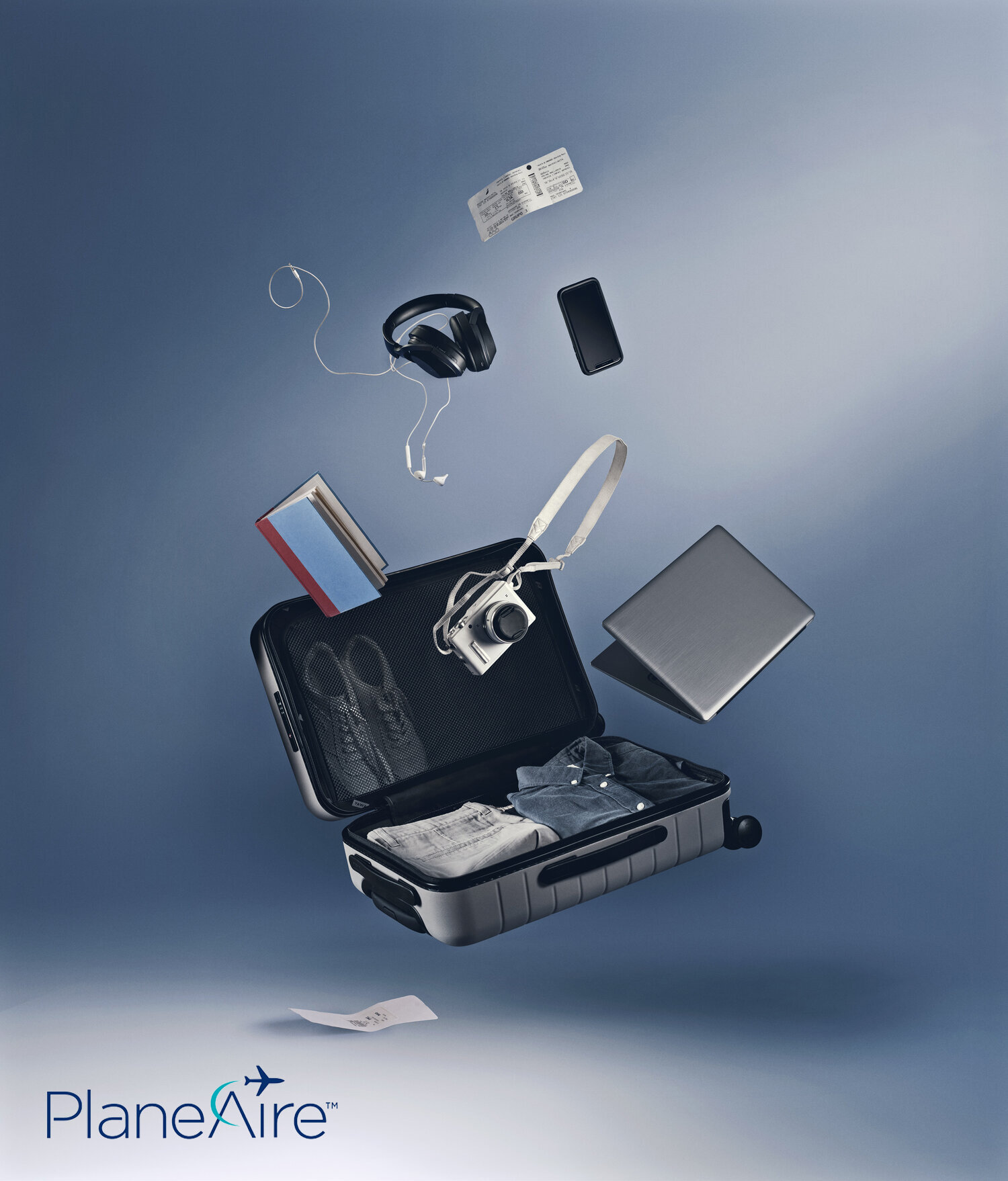 06C_01+APX+190802_08_PlaneAire_Suitcase_2_0102_EXT.jpg