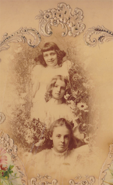 The Laird Sisters