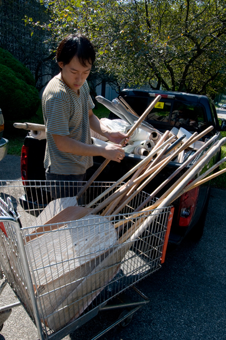 Queens Museum intern, He-Wang