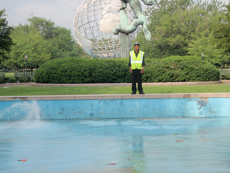 Flooding the fountain with 70,000 gallons of water.