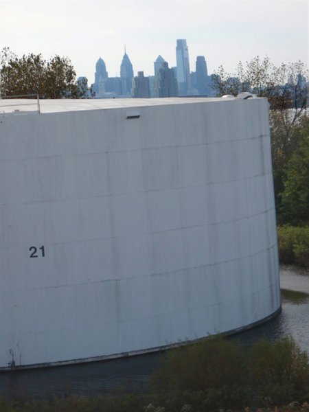  Abandoned tank on Petty’s Island, view of Philadelphia 