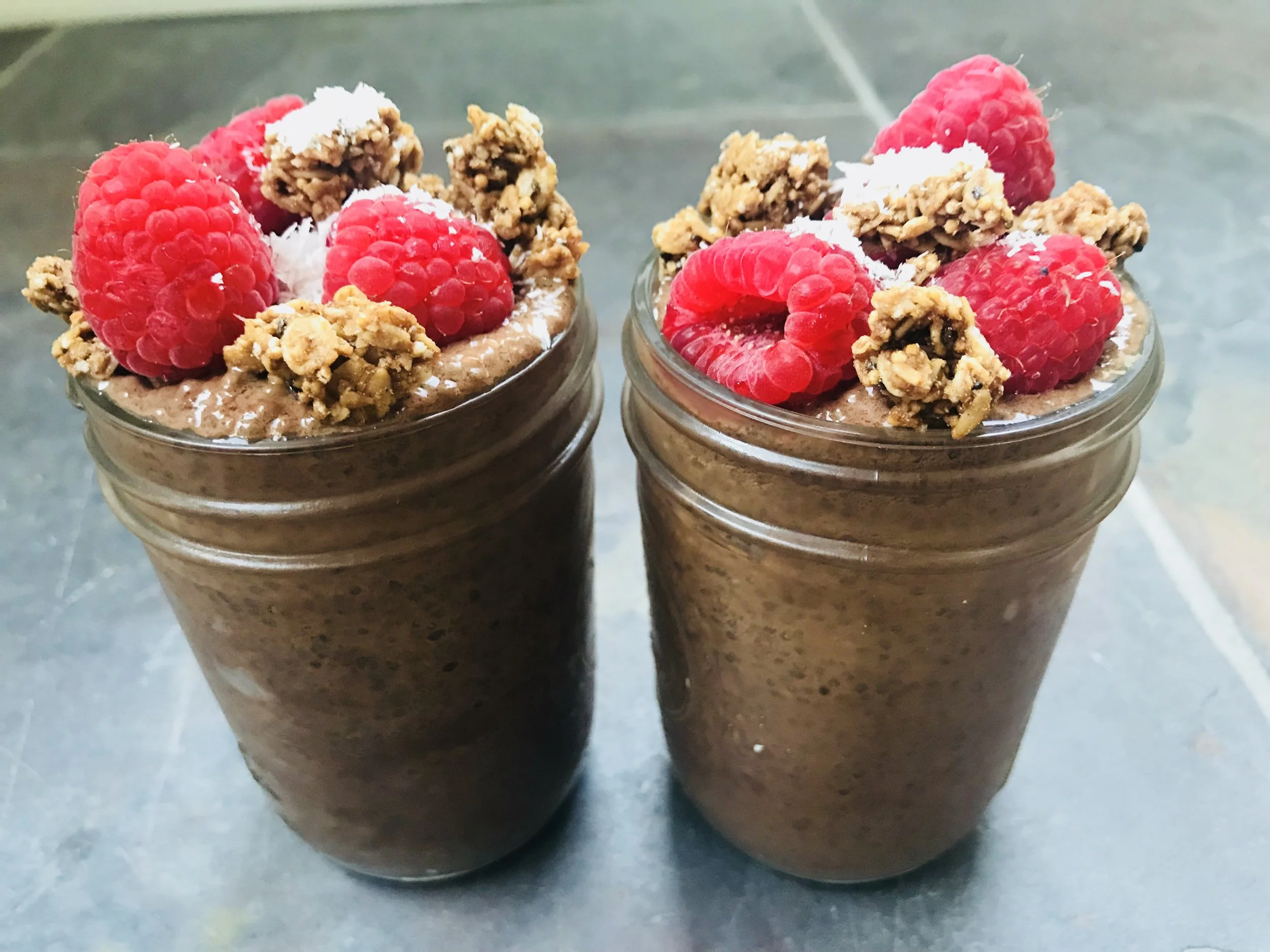 overnight chocolate chia pudding.jpg