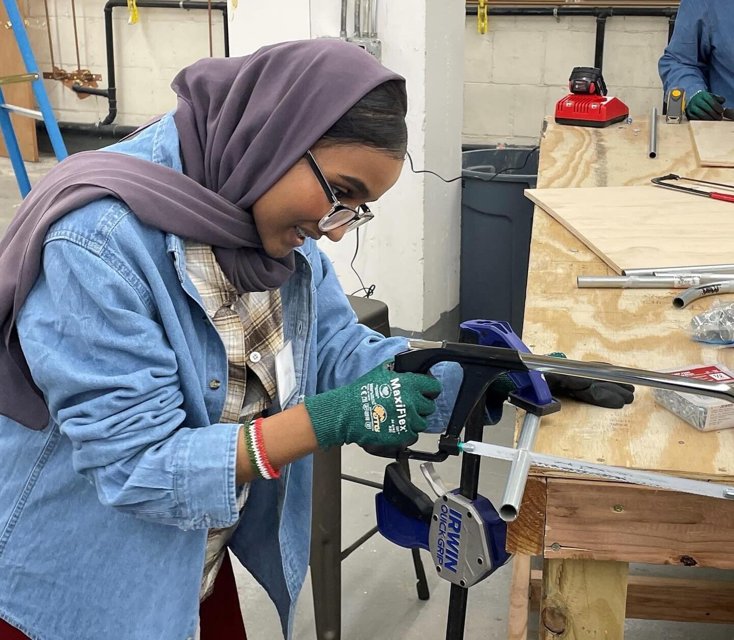 This week we celebrated the Grand Re-Opening of our newest program, @lakestreetworks!

This 10-month workforce development program, comes alongside high school seniors by training them in life skills as well as construction-related careers.

Students