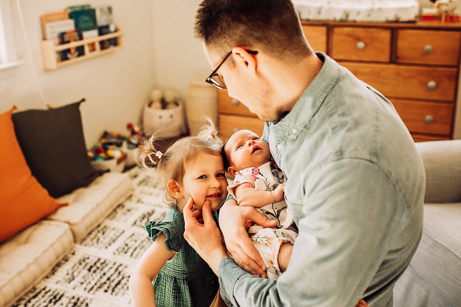 In_Home_Lifestyle_Newborn_Session_NJ_Photographer_0002.jpg