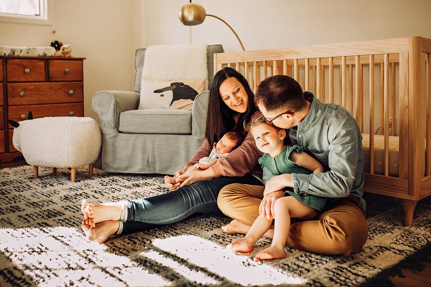 In_Home_Lifestyle_Newborn_Session_NJ_Photographer_0006.jpg