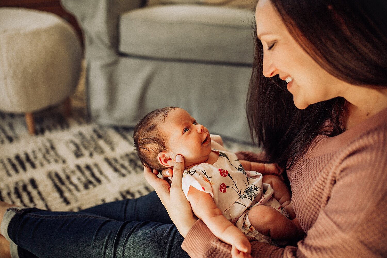 In_Home_Lifestyle_Newborn_Session_NJ_Photographer_0010.jpg