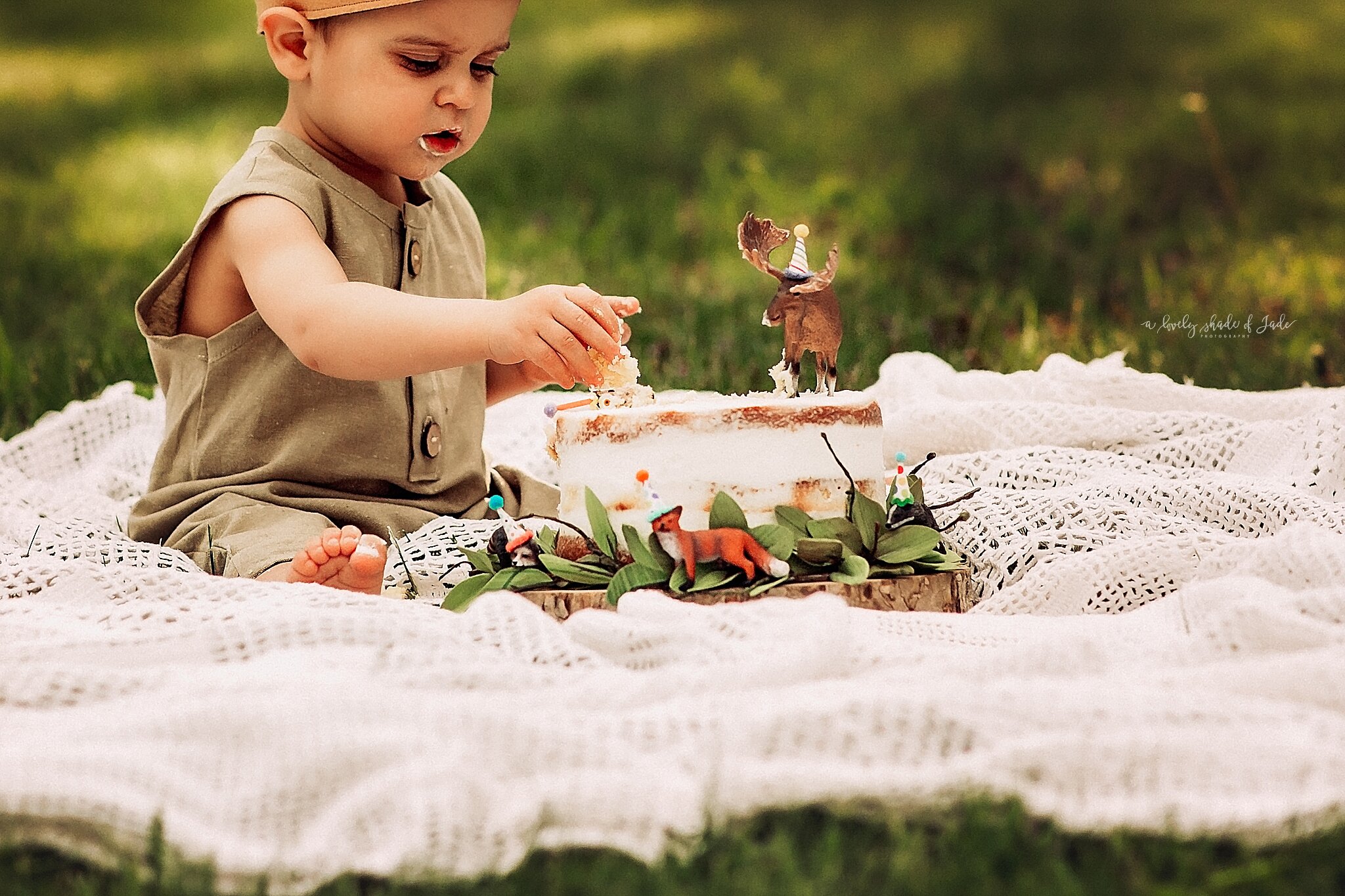 Woodland Themed Cake Smash New Jersey Photographer_0010.jpg